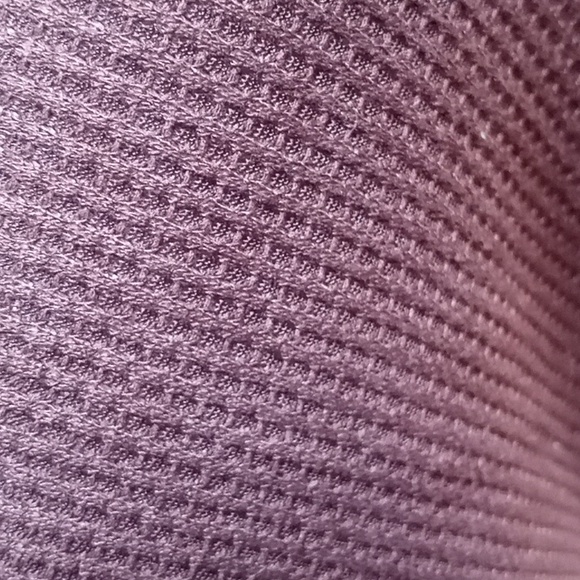 Super warm pullover size large never worn - Picture 2 of 3